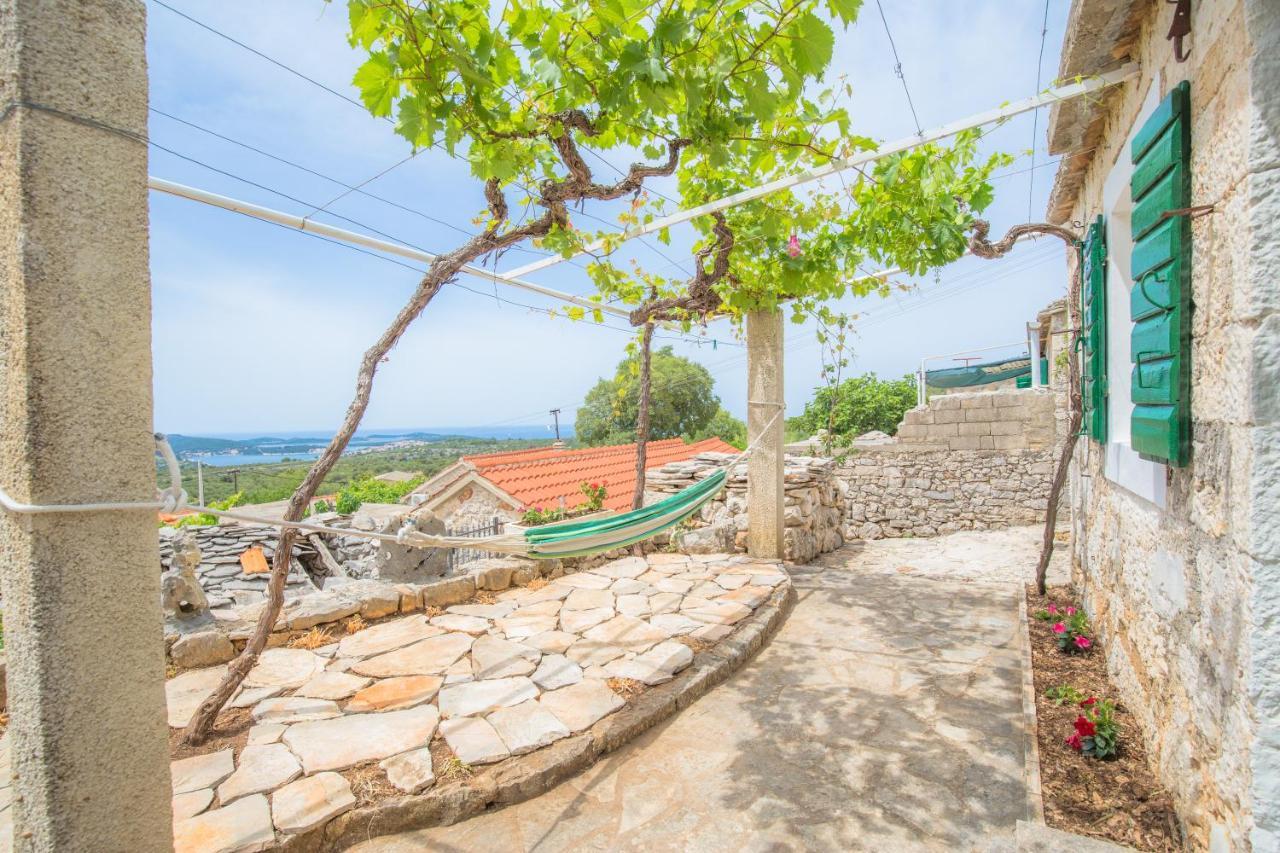Вілла Dalmatian Stone House Рогозниця Екстер'єр фото
