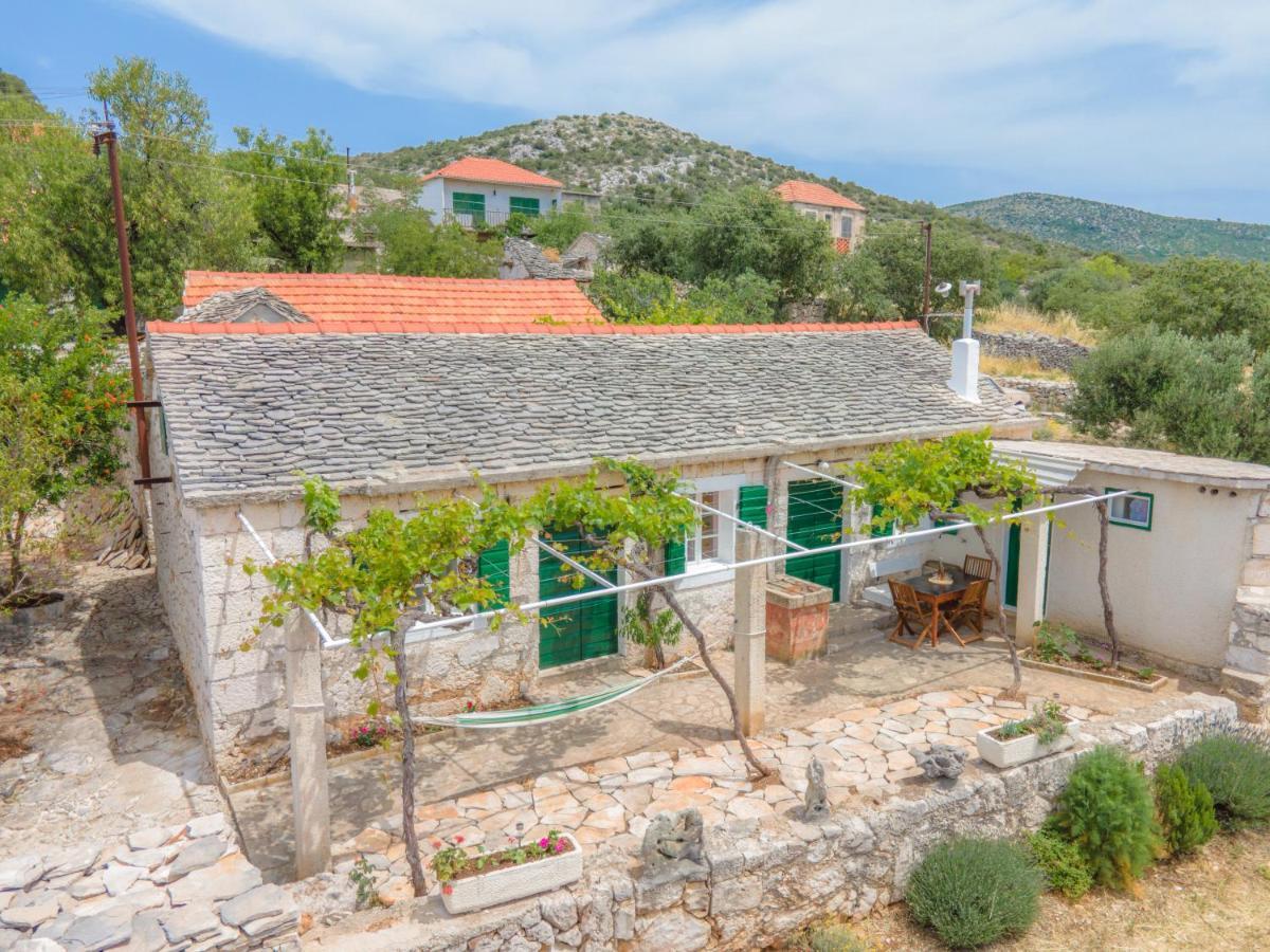 Вілла Dalmatian Stone House Рогозниця Екстер'єр фото